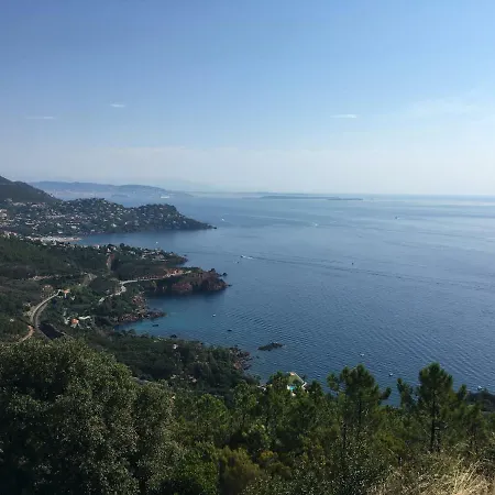 Lägenhet Front De Mer Saint-Raphaël